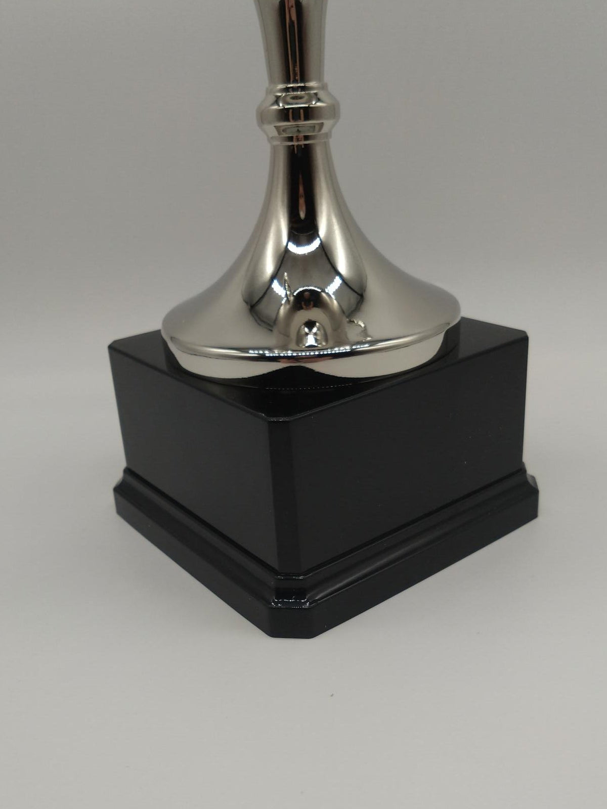 Black trophy base